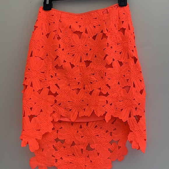 ASOS Signature 8 Lace Coral Skirt - Picture 4 of 5
